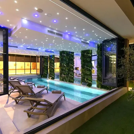 Excelsior Villa *